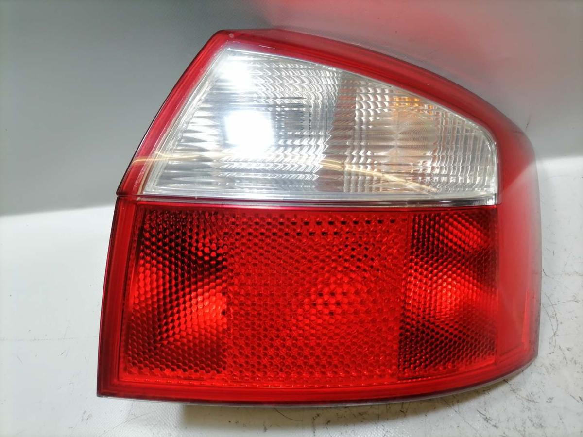 Audi A4 8E B6 original Rücklicht Rückleuchte Schlussleuchte rechts Limousine Bj.2002 Audi A4 8E B6 original Rücklicht Rückleuchte Schlussleuchte rechts Limousine Bj.2002
